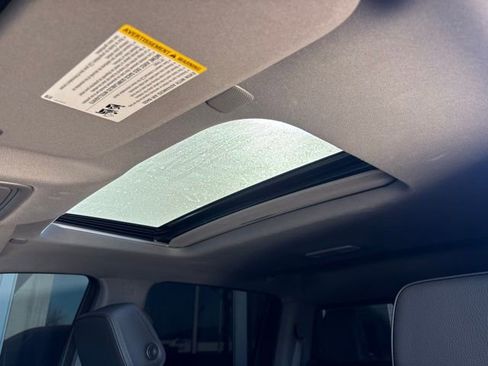 Certified 2024 GMC Sierra 2500 Denali w/ Denali Reserve Package image 15