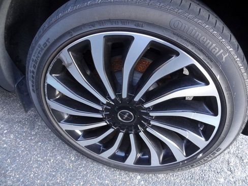 Used 2020 Lincoln Nautilus Black Label w/ Cargo Utility Package image 13