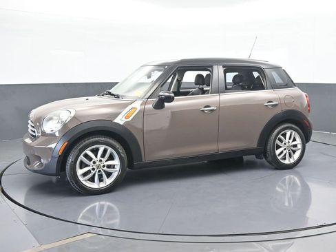 Used 2012 MINI Cooper Countryman image 2