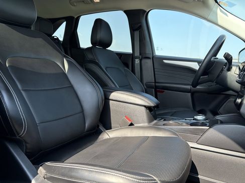 Used 2024 Ford Escape Platinum image 62