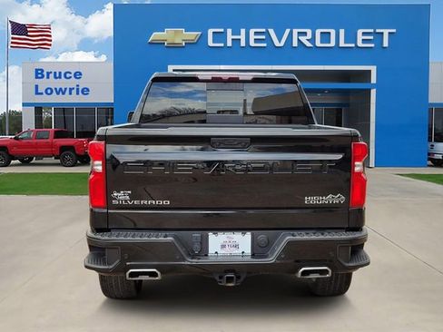 Used 2024 Chevrolet Silverado 1500 High Country w/ High Country Premium Package image 5