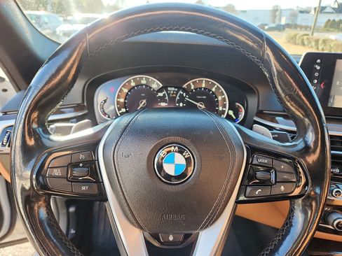 Used 2017 BMW 530i xDrive image 20