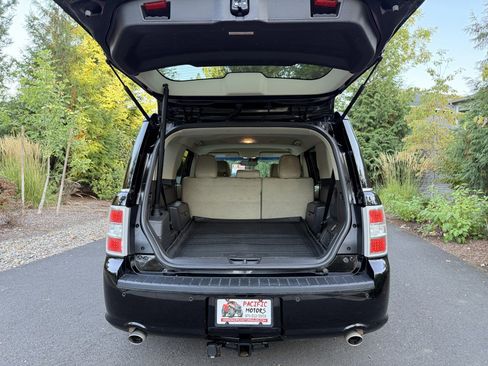 Used 2017 Ford Flex Limited image 30