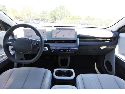 Used 2024 Hyundai Ioniq 5 Limited RWD image 11