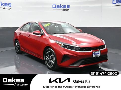 Certified 2024 Kia Forte LXS image 1