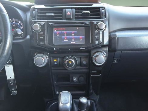 Used 2015 Toyota 4Runner TRD Pro image 8