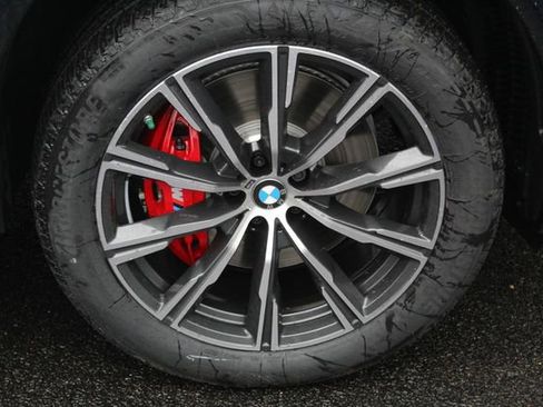 New 2026 BMW X5 xDrive40i w/ M Sport Package image 11