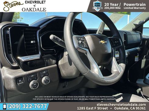 Used 2025 Chevrolet Silverado 1500 LT AWD/4WD image 14