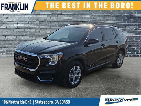 Used 2024 GMC Terrain SLE w/ Driver Convenience Package FWD image 1