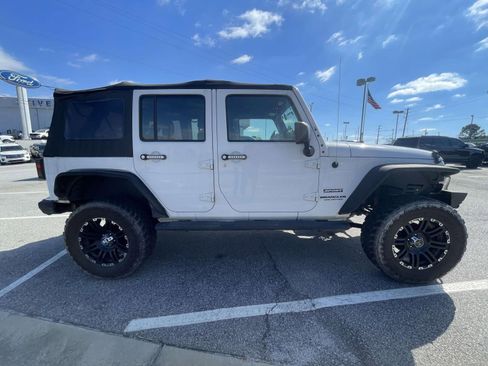 Used 2015 Jeep Wrangler Unlimited Sport w/ Connectivity Group image 2
