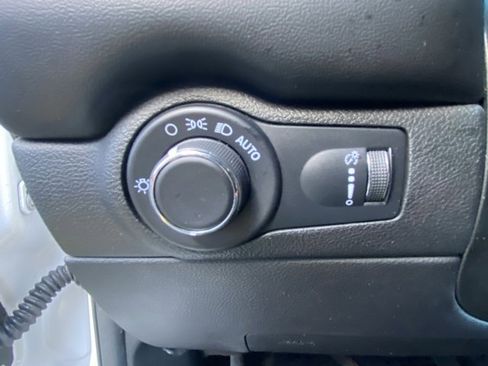 Used 2023 Dodge Durango GT image 14