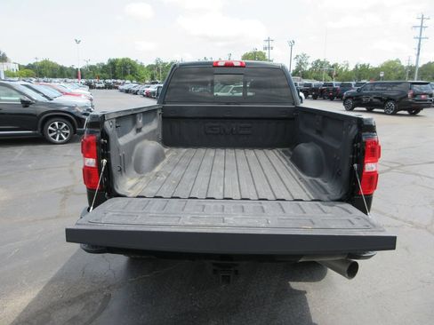 Used 2016 GMC Sierra 2500 SLT w/ Duramax Plus Package AWD/4WD image 7