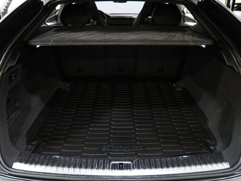 Used 2019 Lamborghini Urus AWD/4WD image 55
