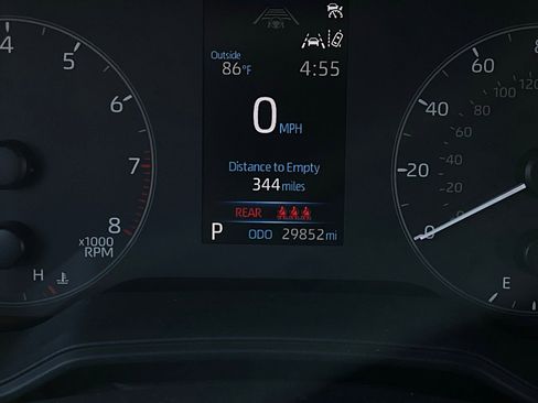 Used 2025 Toyota Corolla LE image 34