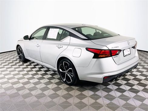 Used 2024 Nissan Altima 2.5 SR image 6