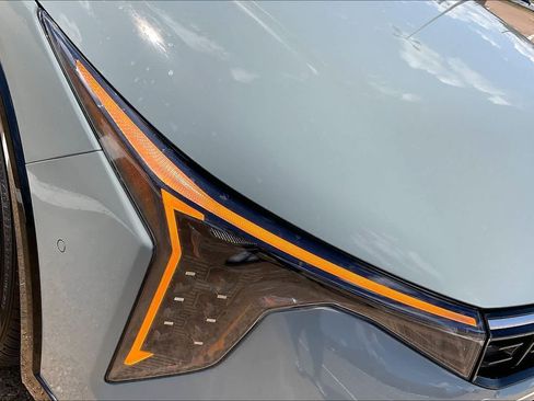 Certified 2025 Kia K4 GT-Line Turbo FWD image 30