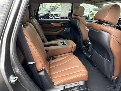 Certified 2026 Acura MDX w/ Technology Package image 21