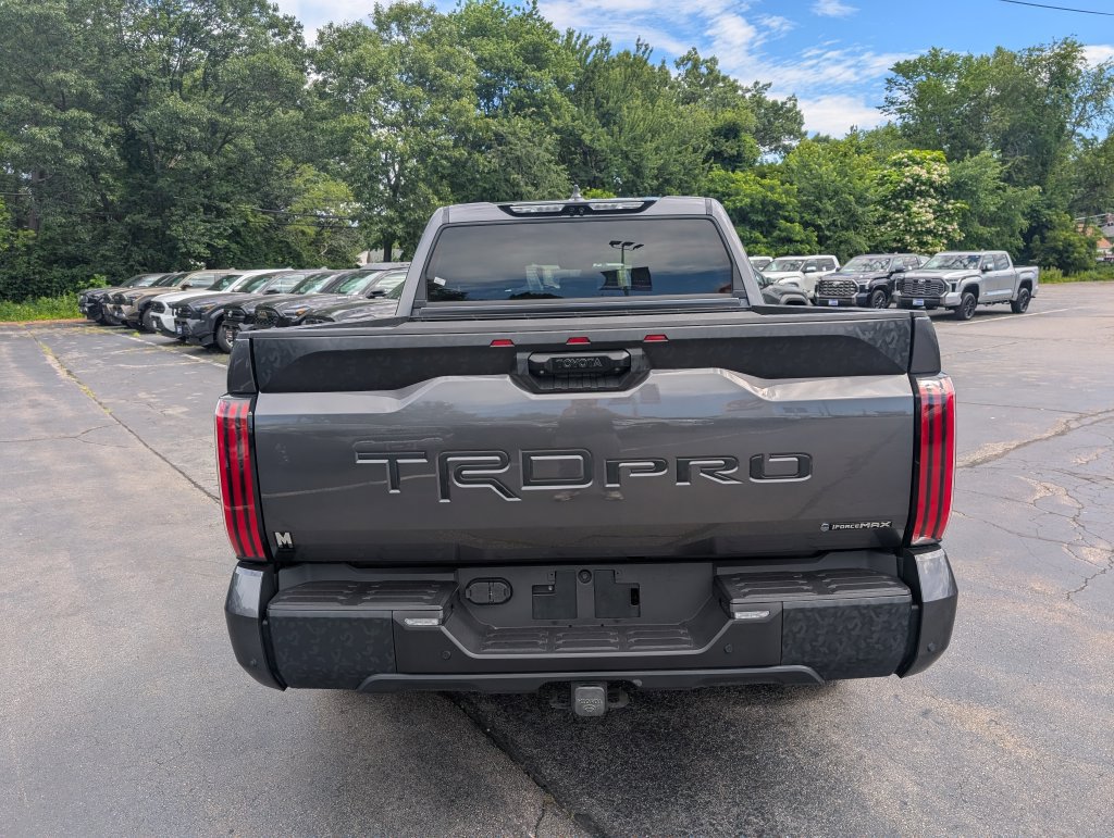 Used 2026 Toyota Tundra Limited AWD/4WD image 6