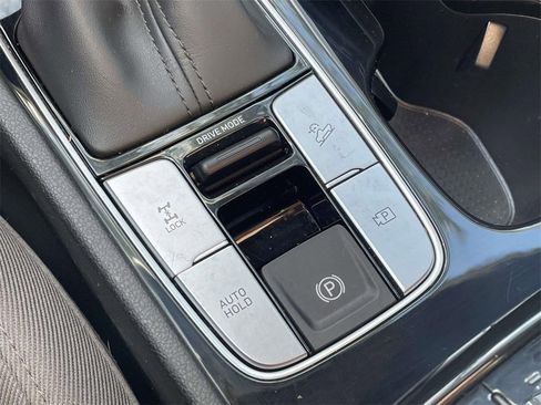 Certified 2024 Hyundai Santa Cruz SEL image 29