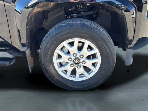 Used 2024 Toyota Tacoma SR image 9