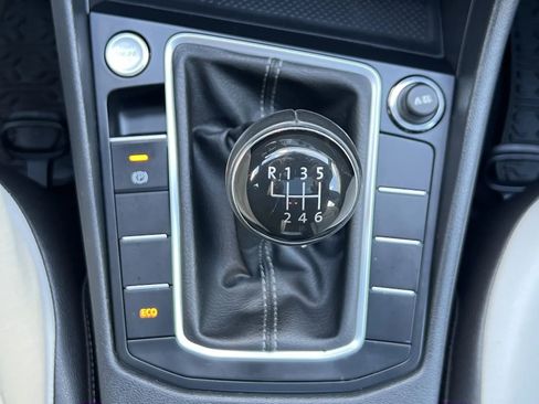 Used 2020 Volkswagen Jetta R-Line w/ R-Line Cold Weather Package FWD image 44