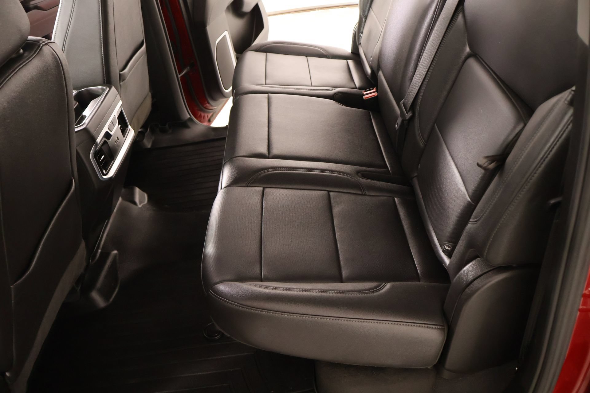 Used 2022 GMC Sierra 1500 SLT AWD/4WD image 13