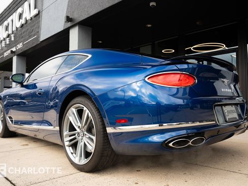 Used 2021 Bentley Continental GT image 14