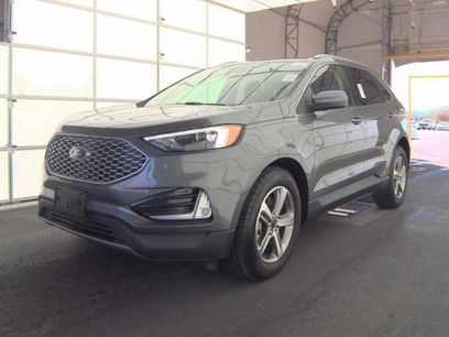 Used 2023 Ford Edge SEL w/ Convenience Package