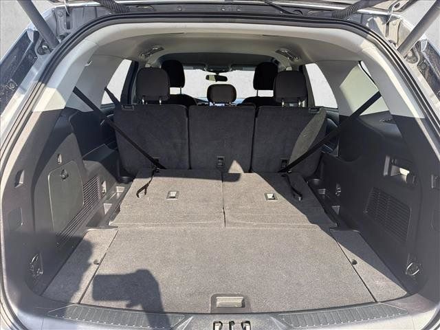 Used 2022 Ford Explorer XLT RWD image 21