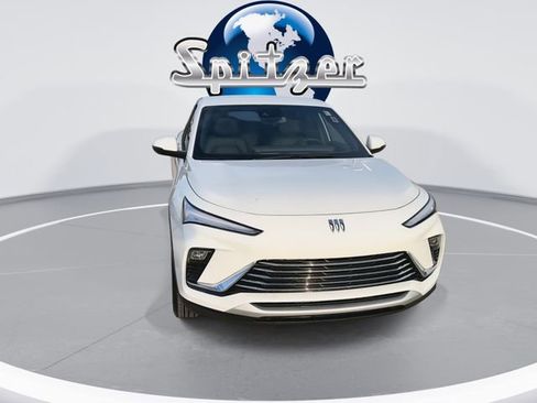 New 2026 Buick Envista Preferred w/ Convenience I Package image 3