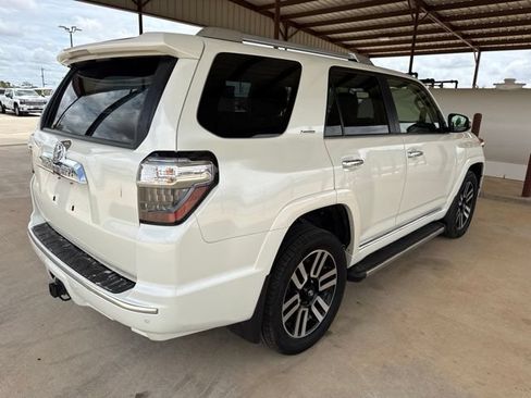 Used 2022 Toyota 4Runner Limited AWD/4WD image 8