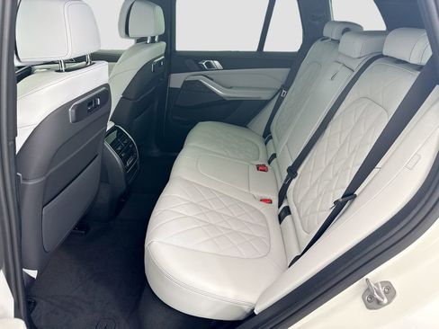 New 2026 BMW X5 xDrive40i AWD/4WD image 20
