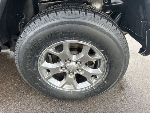 Used 2020 Jeep Wrangler Unlimited Freedom Edition image 34