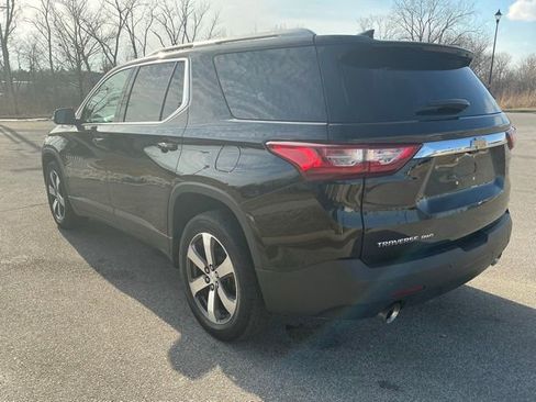 Used 2018 Chevrolet Traverse LT w/ LPO, Floor Liner Package image 4