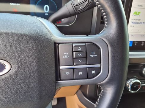 Used 2024 Ford F350 Lariat w/ Sport Appearance Package AWD/4WD image 35