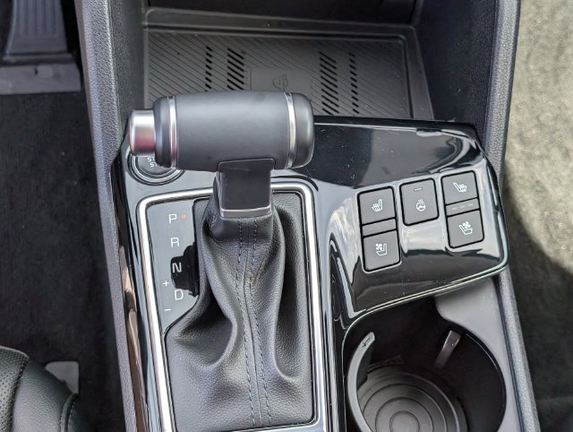 Used 2024 Kia Sportage SX FWD image 20