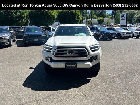 Used 2023 Toyota Tacoma Limited AWD/4WD image 9