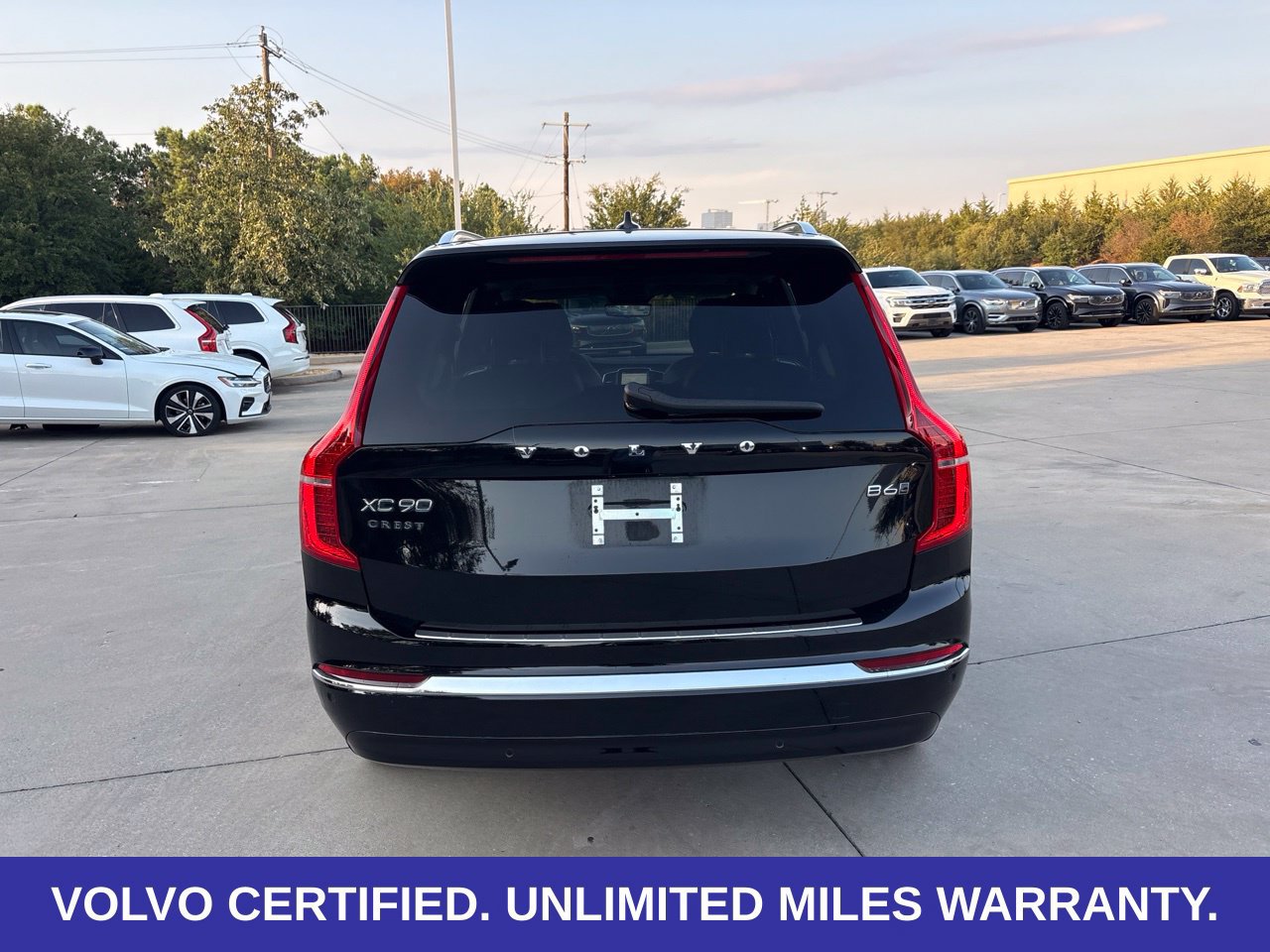 Certified 2025 Volvo XC90 B6 Ultra w/ Lounge Package AWD/4WD image 8