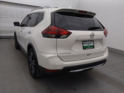 Used 2018 Nissan Rogue SL FWD image 5