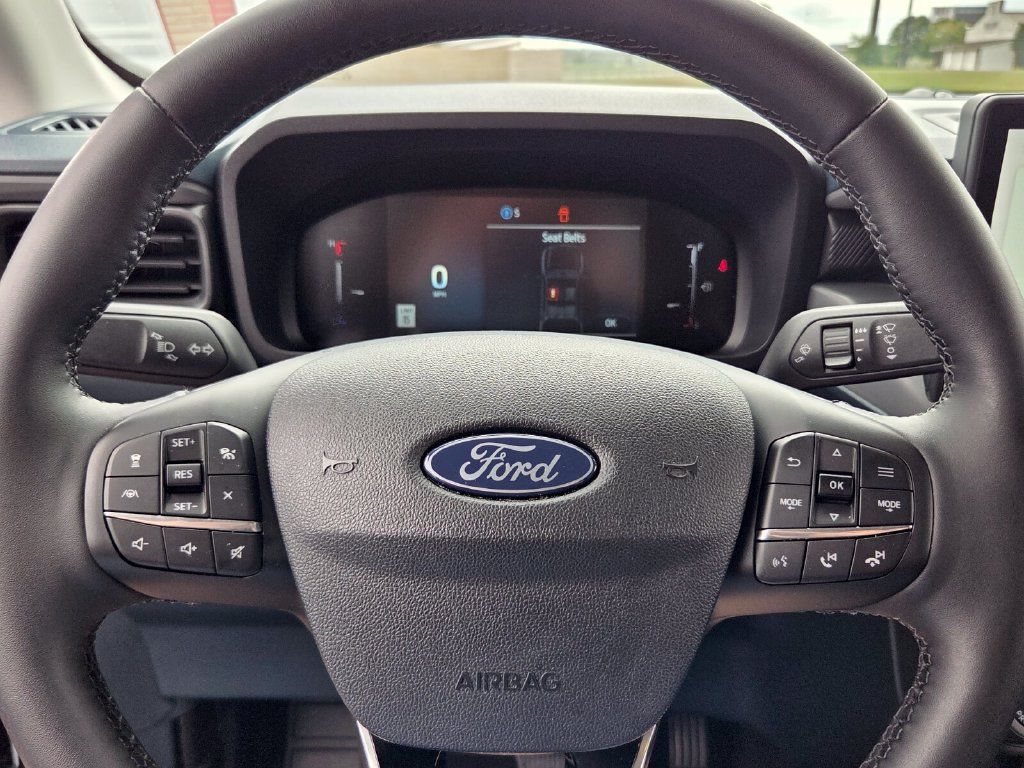 Used 2025 Ford Maverick Lariat w/ Black Appearance Package AWD/4WD image 23