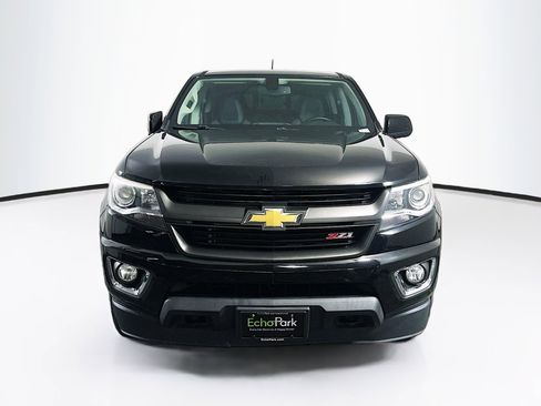 Used 2017 Chevrolet Colorado Z71 AWD/4WD image 2