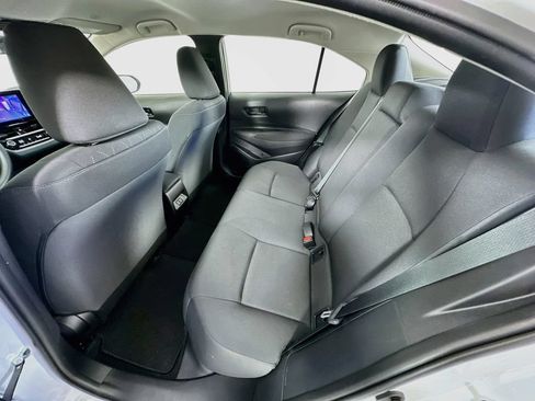 Used 2025 Toyota Corolla LE FWD image 24
