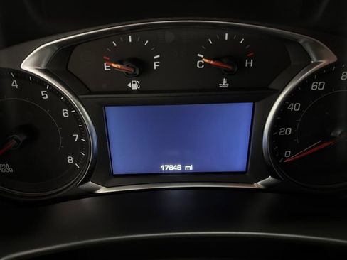 Used 2024 Chevrolet Equinox RS image 36