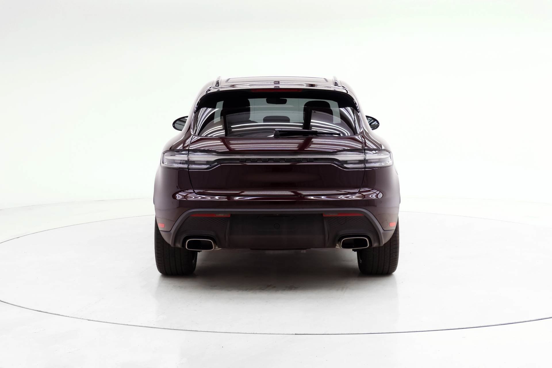 Used 2026 Porsche Macan AWD/4WD image 7