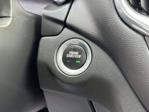 Used 2022 Chevrolet Equinox LT AWD/4WD image 6