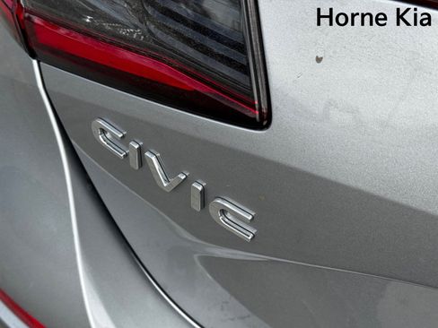 Used 2022 Honda Civic Sport Touring image 29