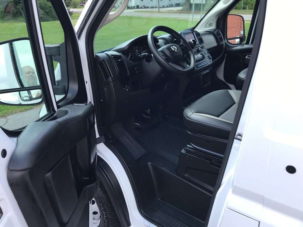 Used 2023 RAM ProMaster 2500 FWD image 8