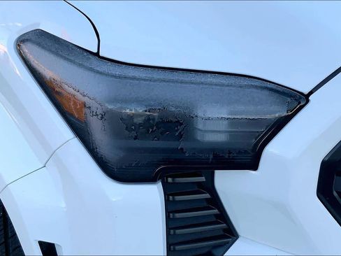 Used 2024 Toyota Tacoma SR5 AWD/4WD image 65