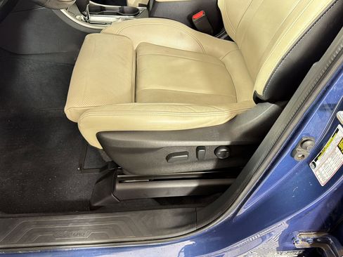Used 2021 Subaru Ascent Limited w/ Popular Package #2A AWD/4WD image 14