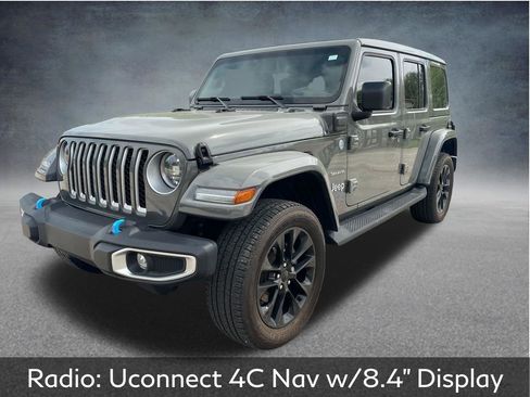 Used 2023 Jeep Wrangler Unlimited Sahara w/ Cold Weather Group AWD/4WD image 4